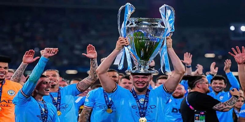 Manchester City là cái tên thống trị bóng đá anh trong thập kỷ vừa qua