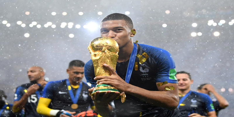 Kylian Mbappé cùng ĐTQG Pháp lên ngôi tại World Cup 2018