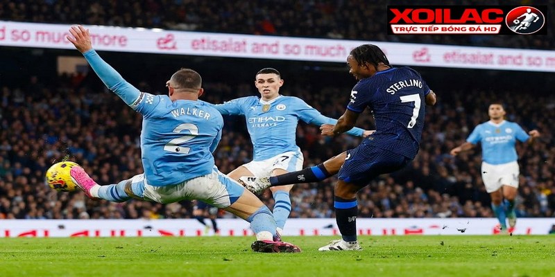 Man City ra quân đầy ấn tượng trước Chelsea